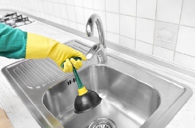 Başiskele Mutfak Tikali Boru Açma